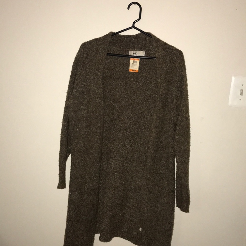 Brown long sleeved cardigan